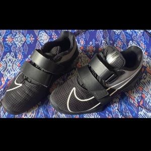 Weightlifting shoes. Used but in perfect condition